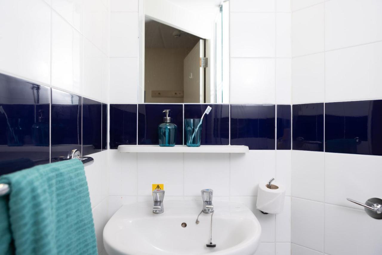 Lovely Ensuite Room With Shared Kitchen Greenwich London Exterior photo
